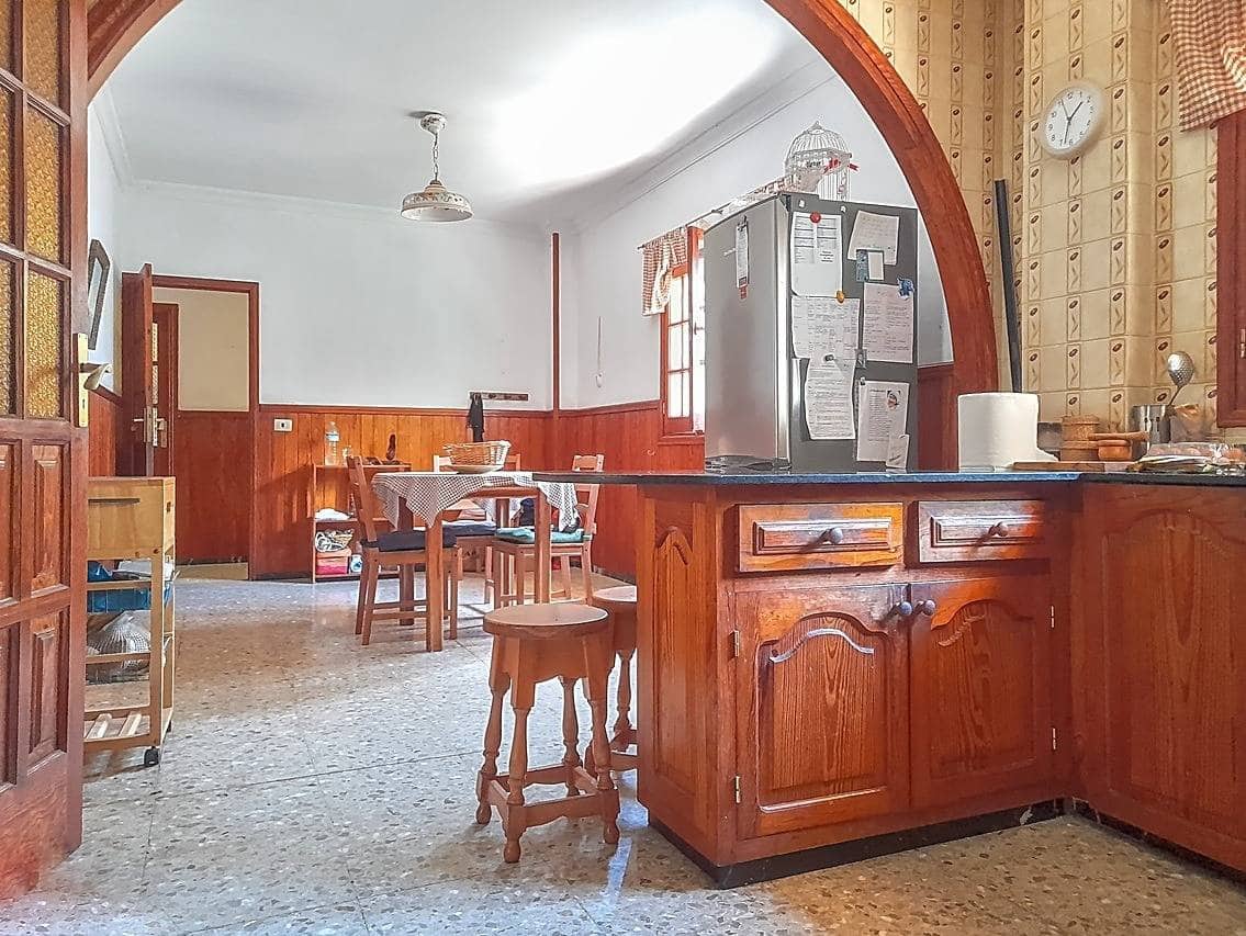 5 slaapkamer Villa te koop in Teror met garage - € 284.970 (Ref: 9422457)