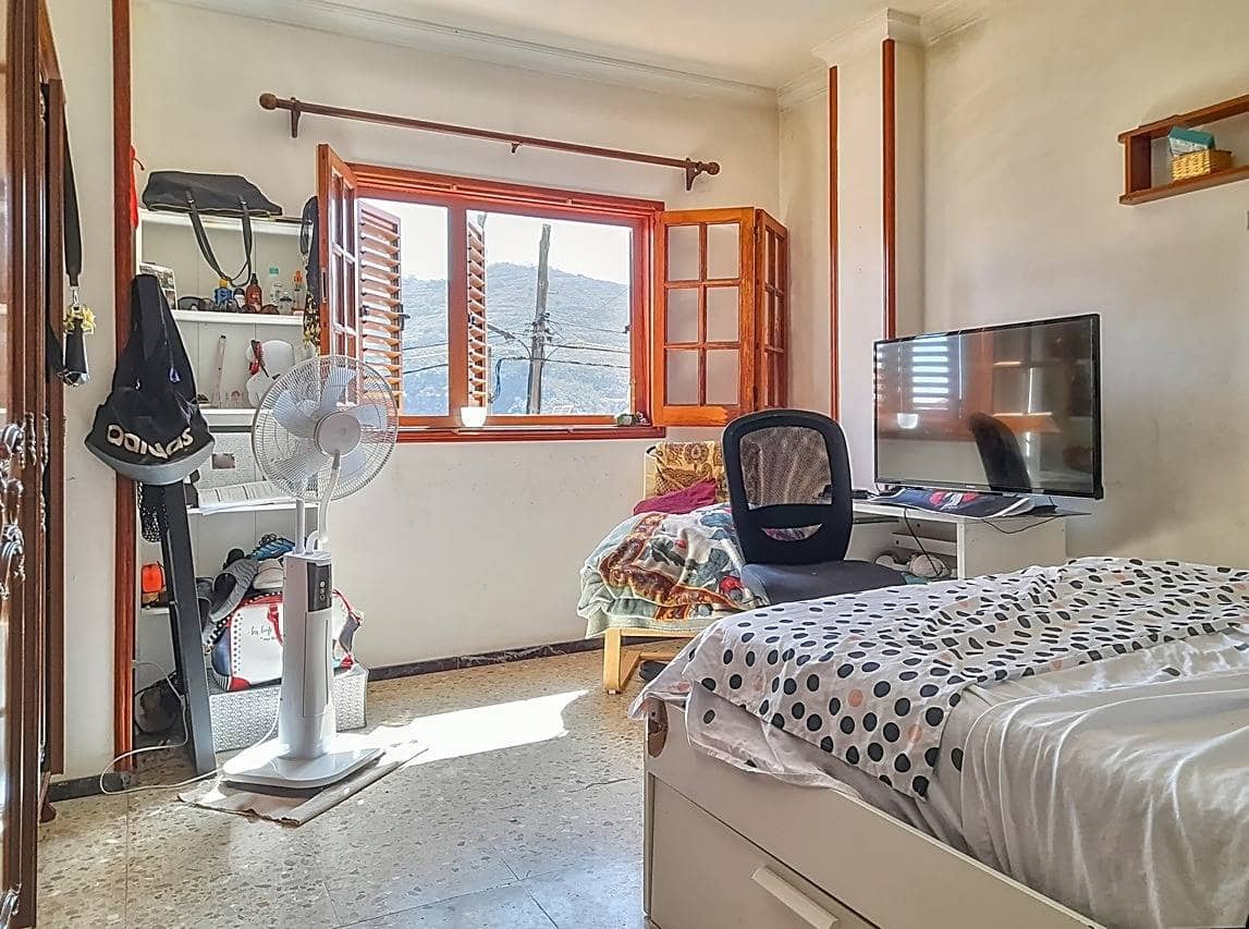 5 slaapkamer Villa te koop in Teror met garage - € 284.970 (Ref: 9422457)