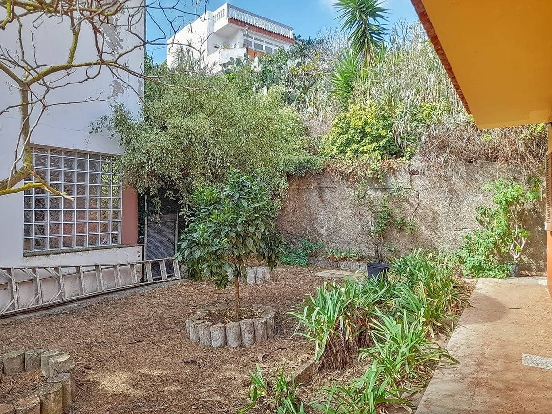 5 slaapkamer Villa te koop in Teror met garage - € 284.970 (Ref: 9422457)