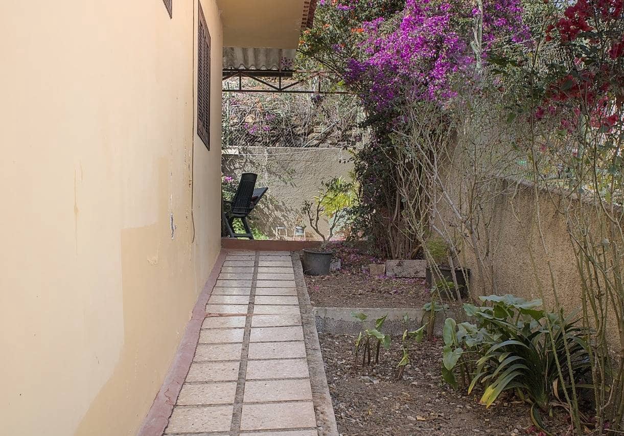 5 slaapkamer Villa te koop in Teror met garage - € 284.970 (Ref: 9422457)