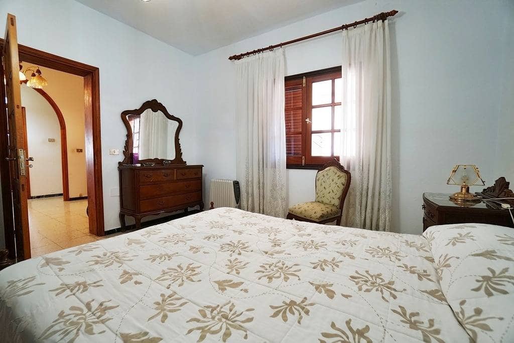 5 slaapkamer Huis te koop in Valleseco met garage - € 249.000 (Ref: 9422458)