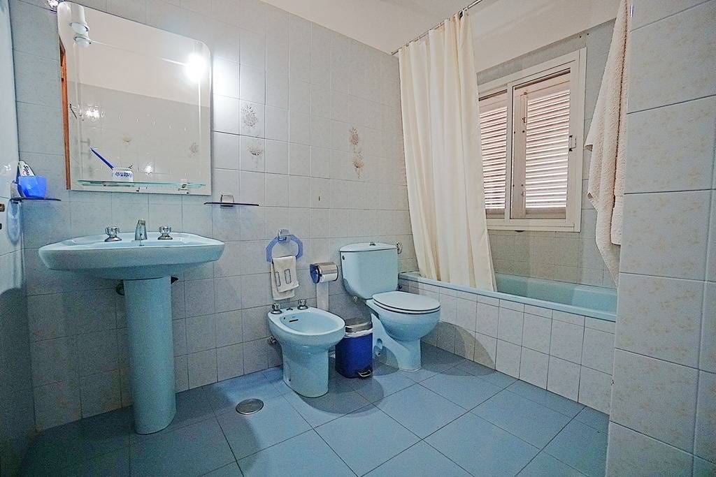 5 slaapkamer Huis te koop in Valleseco met garage - € 249.000 (Ref: 9422458)