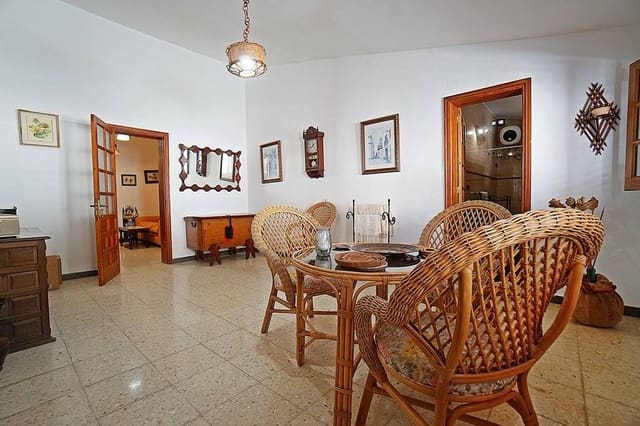 5 soverom Hus til salgs i Valleseco med garasje - € 249 000 (Ref: 9422458)