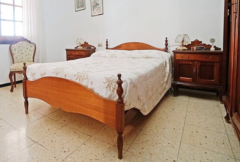 5 slaapkamer Huis te koop in Valleseco met garage - € 249.000 (Ref: 9422458)