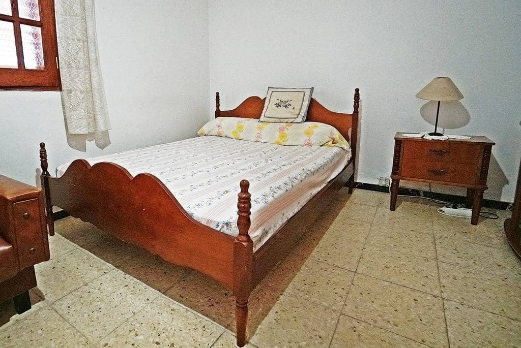 5 slaapkamer Huis te koop in Valleseco met garage - € 249.000 (Ref: 9422458)