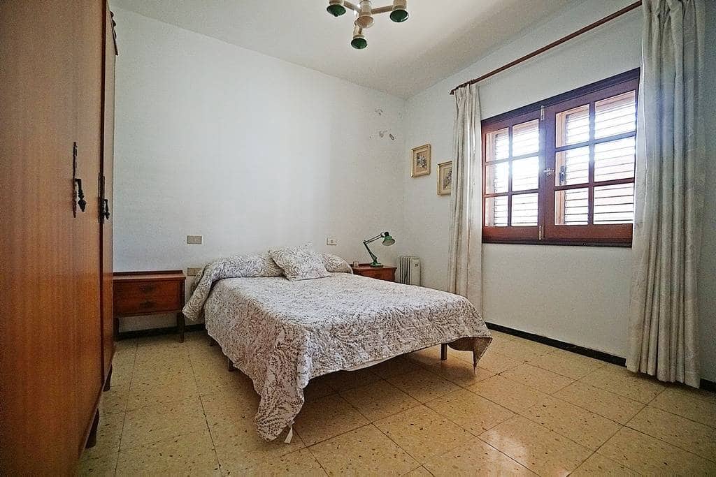 5 slaapkamer Huis te koop in Valleseco met garage - € 249.000 (Ref: 9422458)