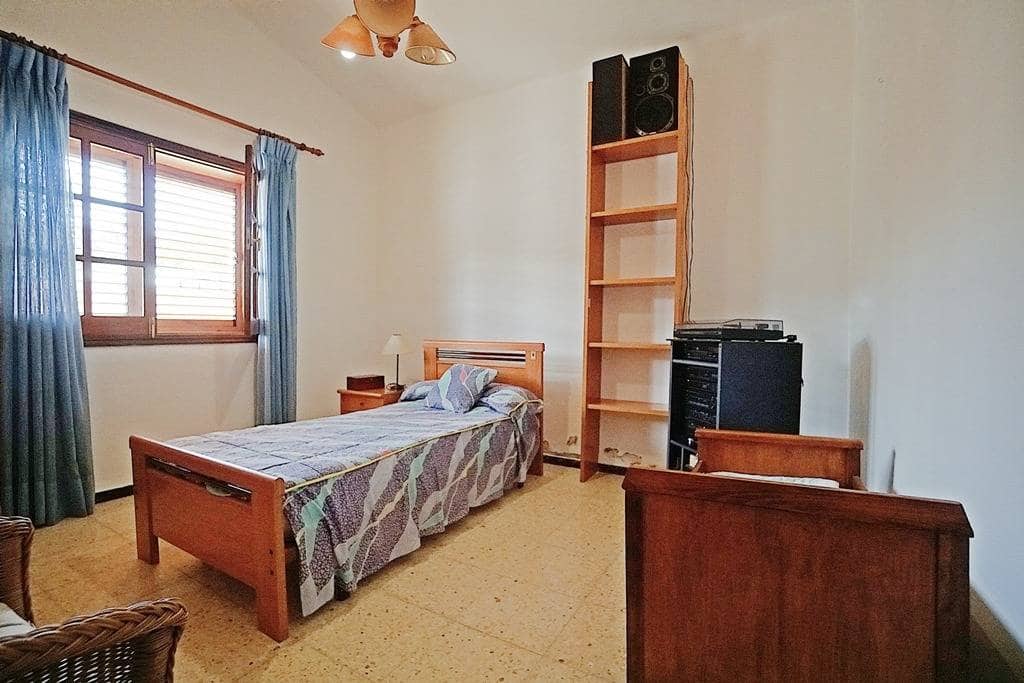 5 slaapkamer Huis te koop in Valleseco met garage - € 249.000 (Ref: 9422458)