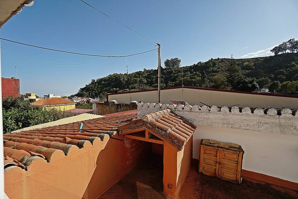 5 slaapkamer Huis te koop in Valleseco met garage - € 249.000 (Ref: 9422458)