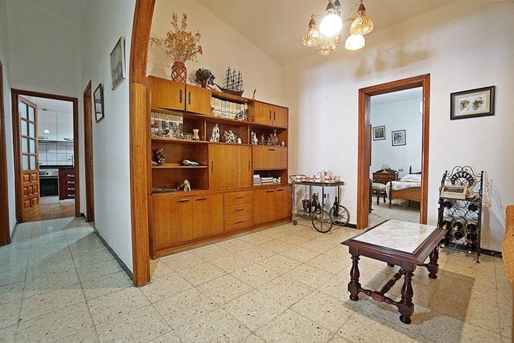 5 soveværelse Byhus til salg i Valleseco med garage - € 249.000 (Ref: 9422458)