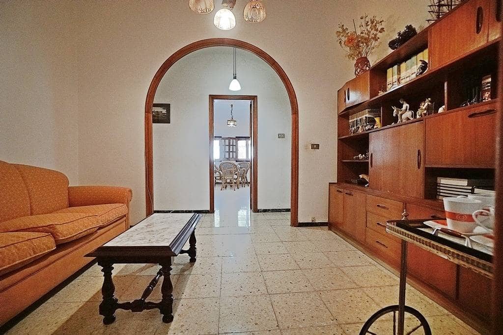 5 soveværelse Byhus til salg i Valleseco med garage - € 249.000 (Ref: 9422458)