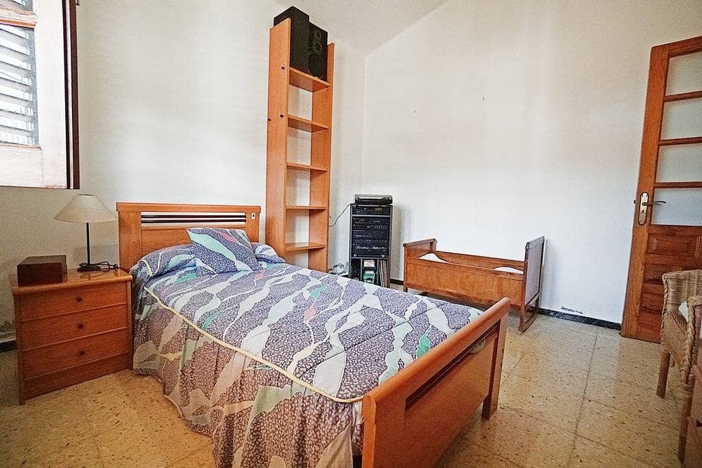 5 soveværelse Byhus til salg i Valleseco med garage - € 249.000 (Ref: 9422458)