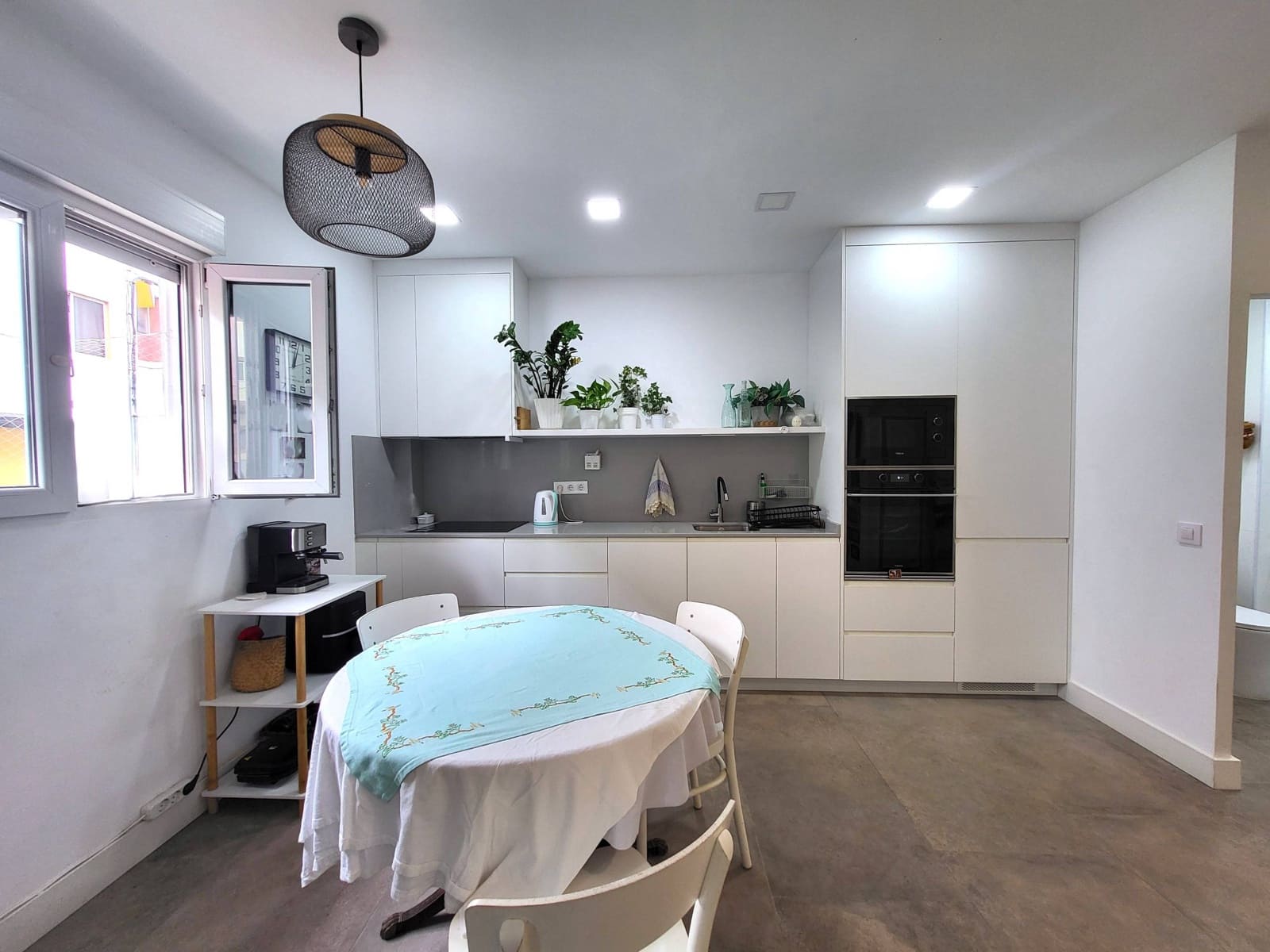 1 soverom Leilighet til leie i Las Palmas de Gran Canaria - € 1 050 (Ref: 9431077)