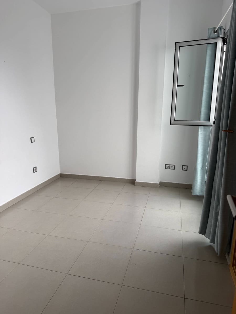 2 camera da letto Appartamento da affittare in Las Palmas de Gran Canaria con garage - 975 € (Rif: 9433409)