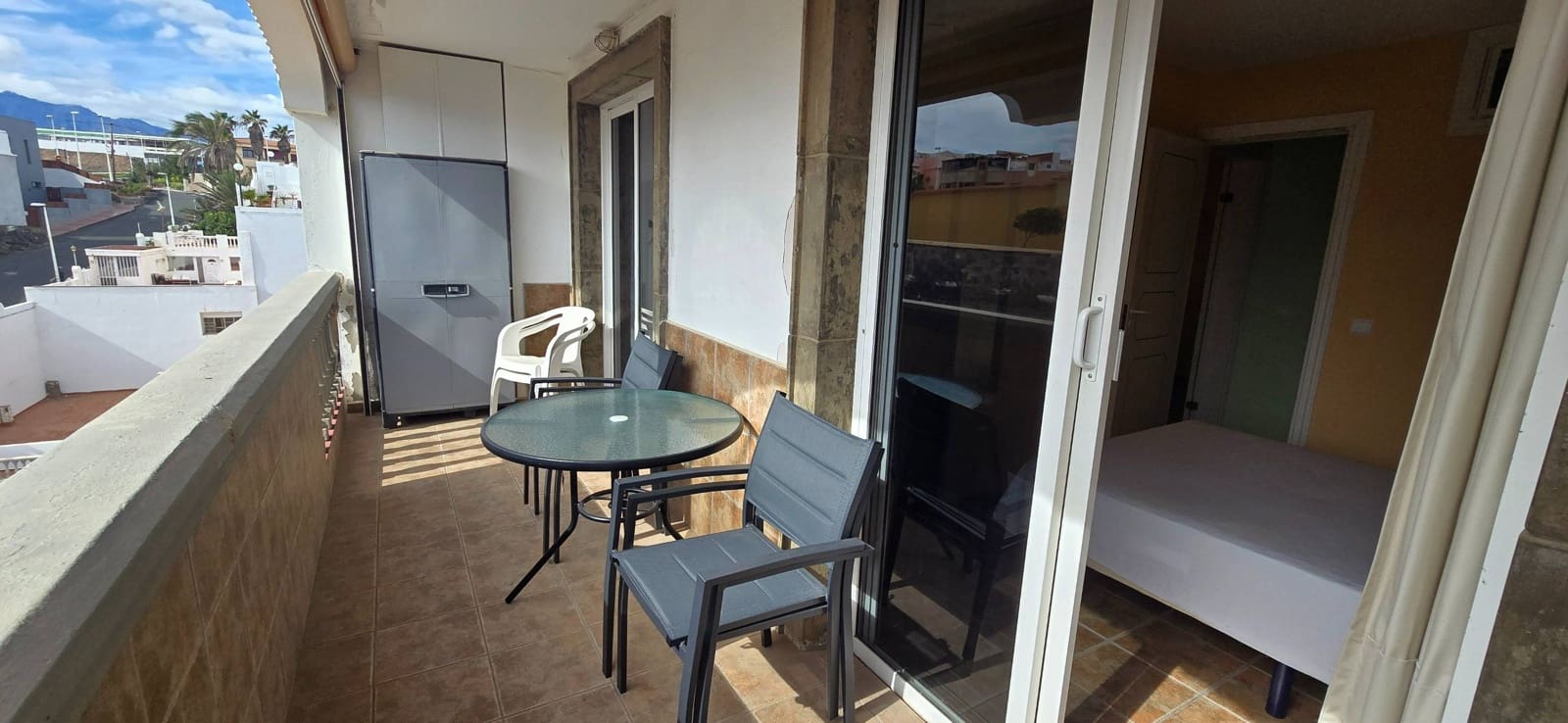 3 slaapkamer Flat te koop in Telde met zwembad garage - € 230.000 (Ref: 9437822)