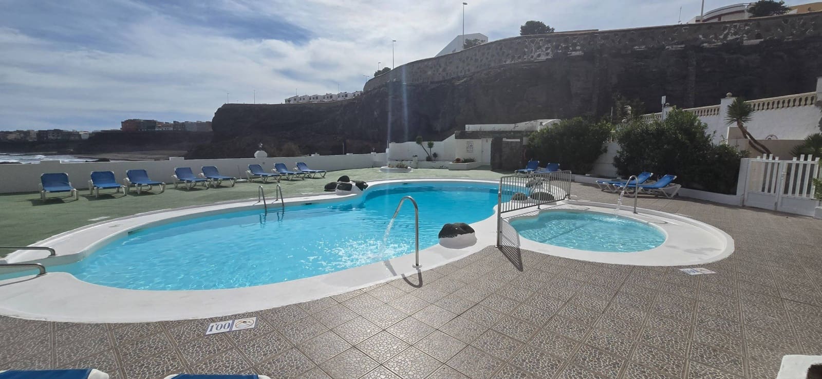 3 slaapkamer Flat te koop in Telde met zwembad garage - € 230.000 (Ref: 9437822)