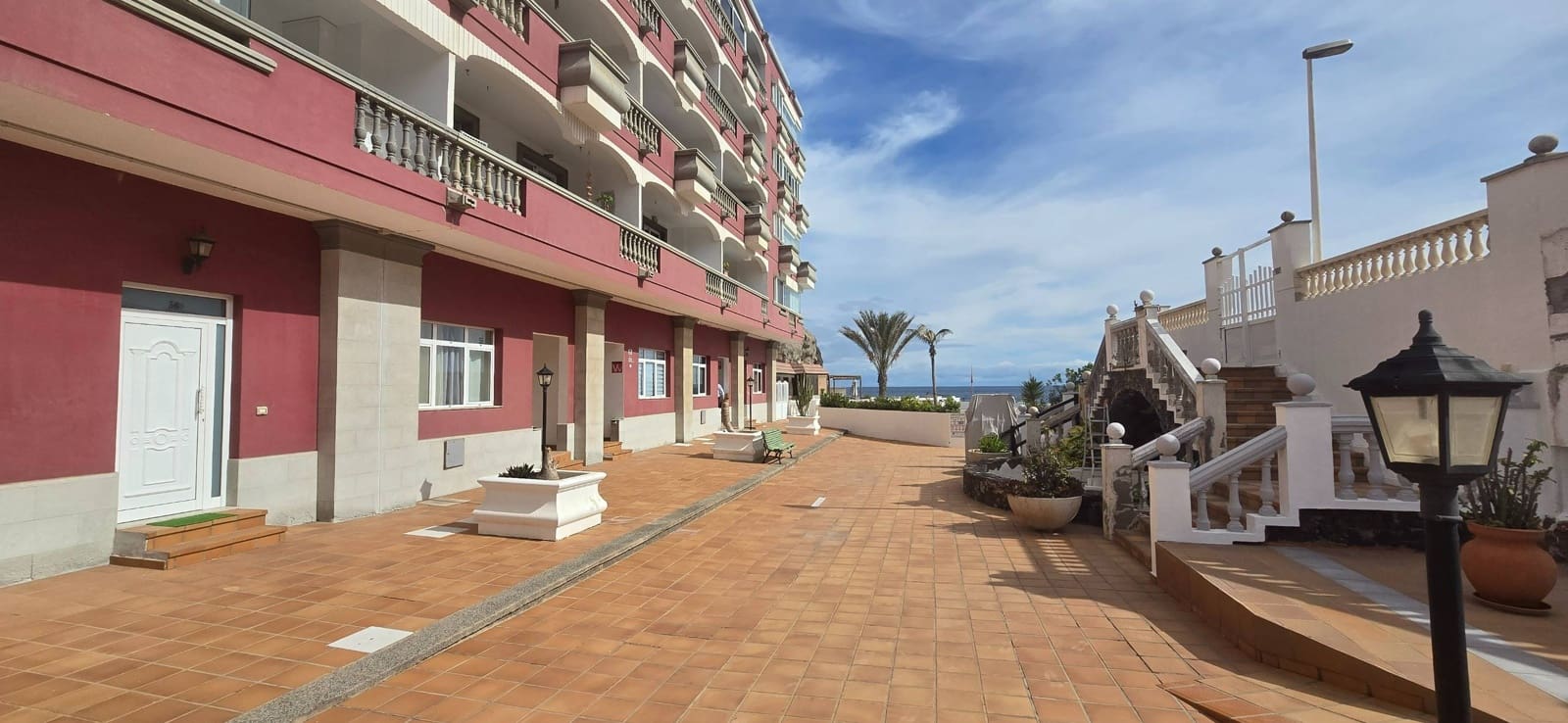 3 slaapkamer Flat te koop in Telde met zwembad garage - € 230.000 (Ref: 9437822)