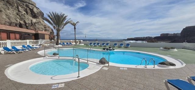 Piso de 3 habitaciones en Telde en venta con piscina garaje - 230.000 € (Ref: 9437822)