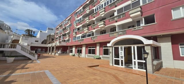 Piso de 3 habitaciones en Telde en venta con piscina garaje - 230.000 € (Ref: 9437822)