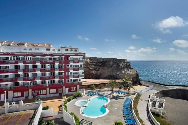 Piso de 3 habitaciones en Telde en venta con piscina garaje - 230.000 € (Ref: 9437822)