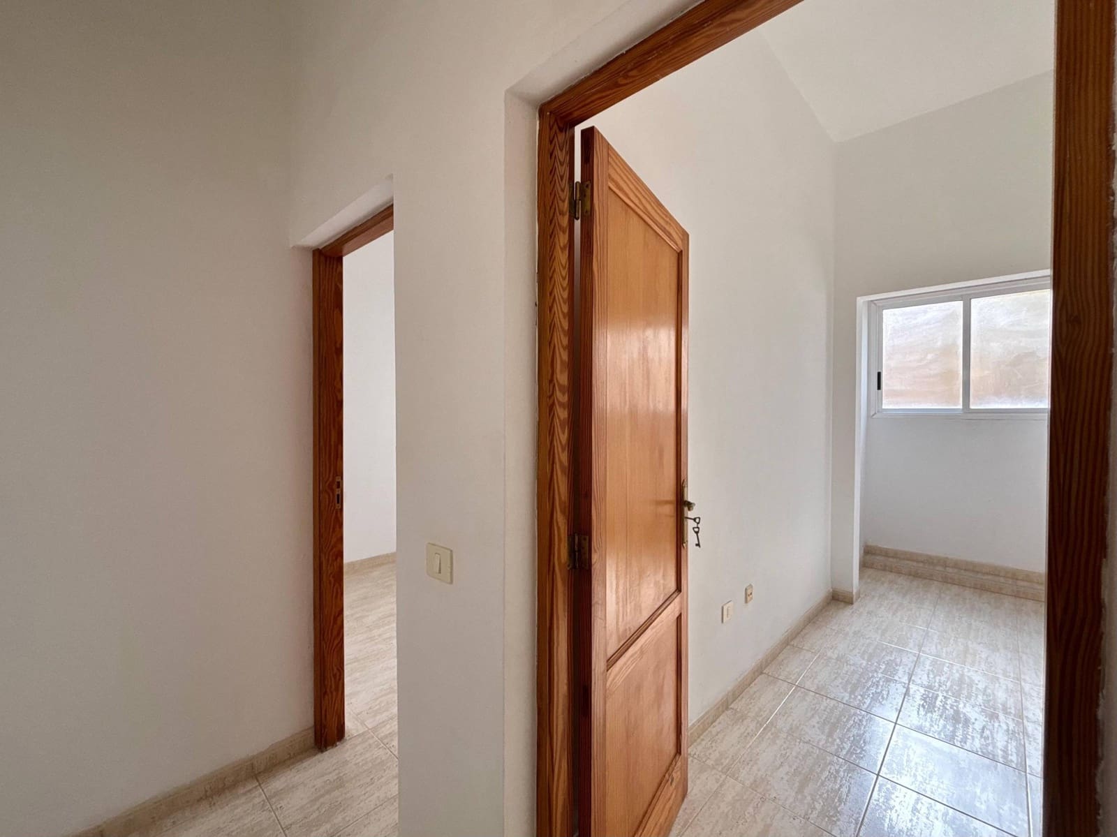 3 soveværelse Lejlighed til leje i Santa Cruz de Tenerife - € 1.100 (Ref: 9446340)