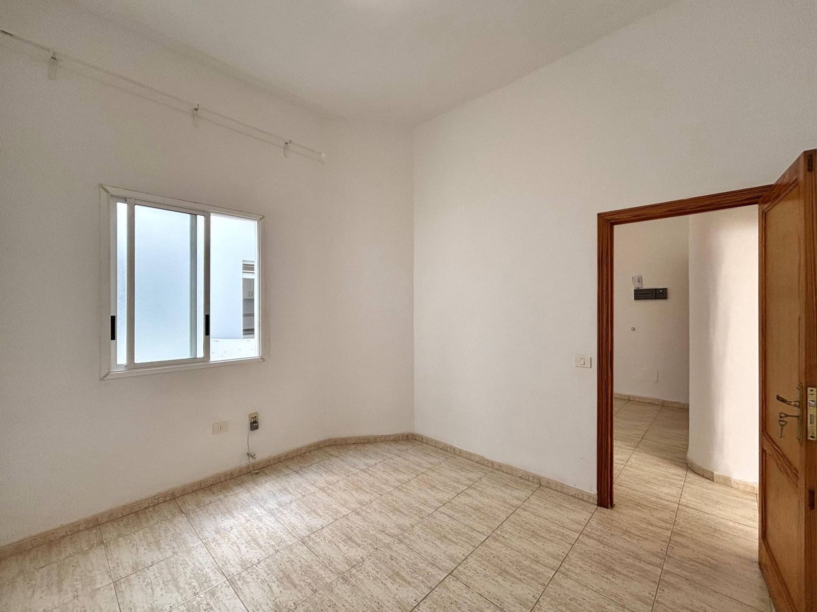 3 soveværelse Lejlighed til leje i Santa Cruz de Tenerife - € 1.100 (Ref: 9446340)