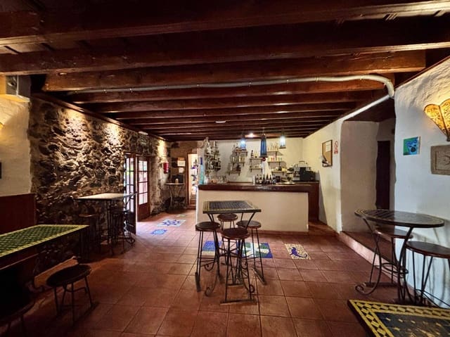 Empresa para arrendar em Güímar - 1 500 € (Ref: 9446341)