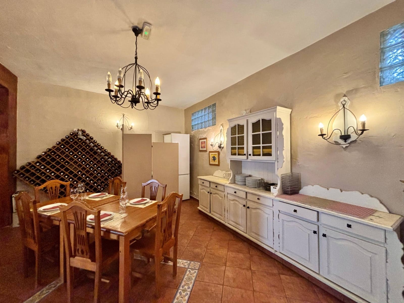 Virksomhed til leje i Guimar - € 1.500 (Ref: 9446341)