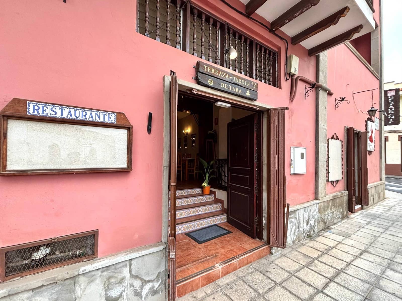 Virksomhed til leje i Guimar - € 1.500 (Ref: 9446341)