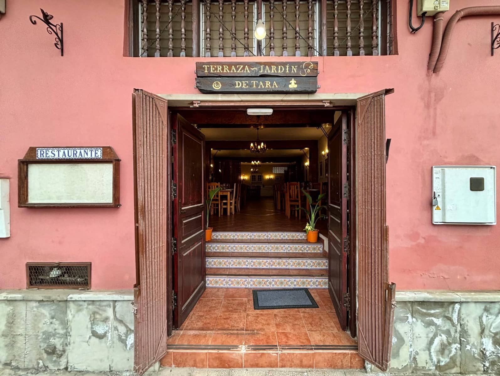 Virksomhed til leje i Guimar - € 1.500 (Ref: 9446341)