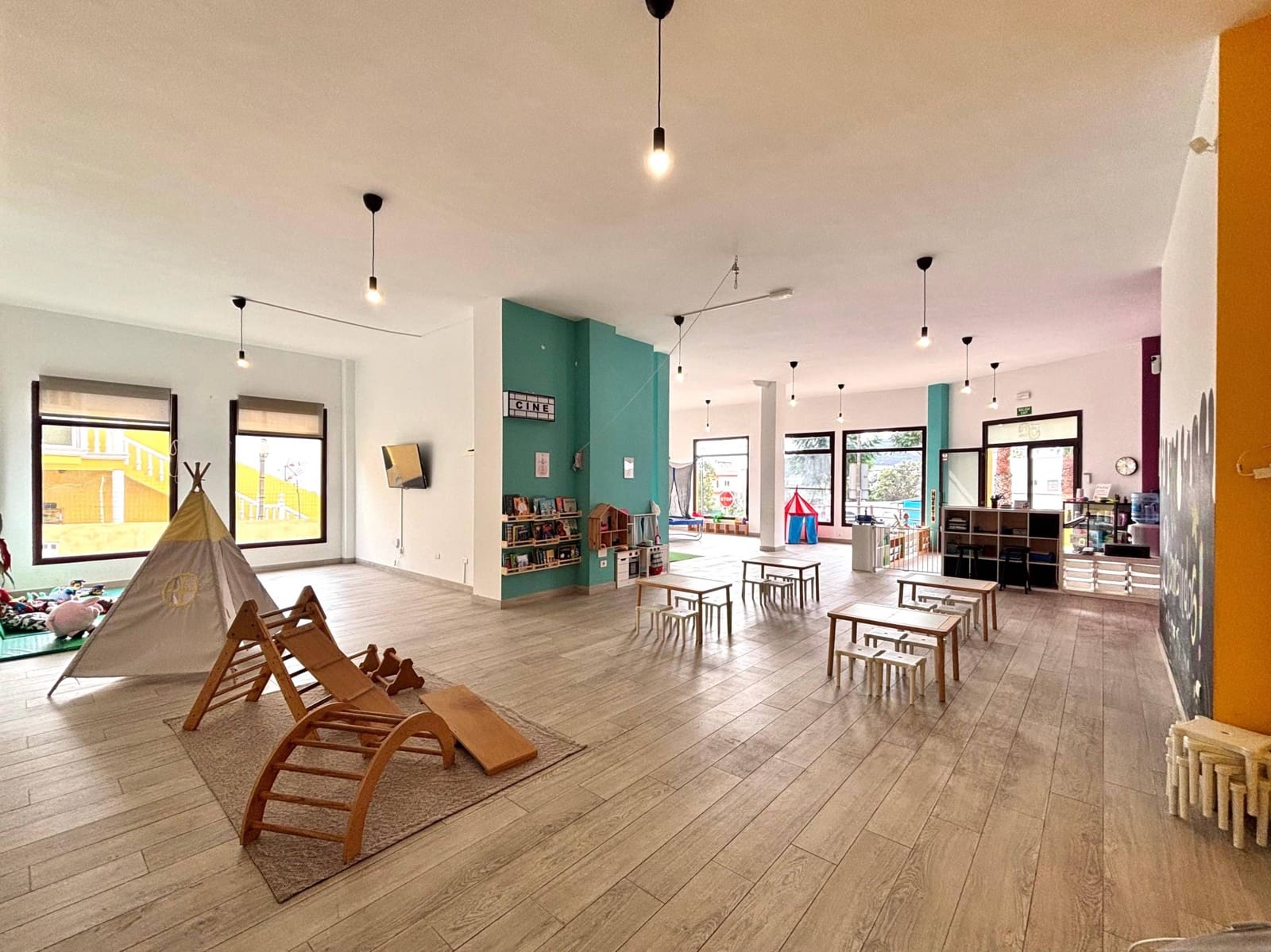 Empresa para arrendar em Guimar - 900 € (Ref: 9446342)