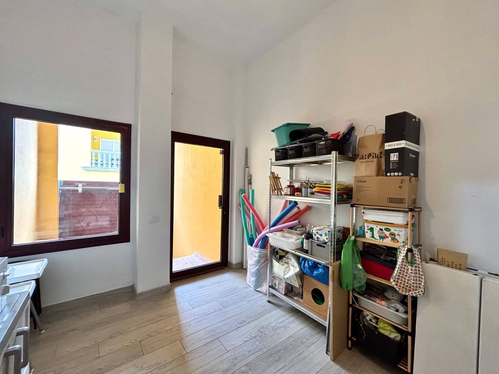 Empresa para arrendar em Guimar - 900 € (Ref: 9446342)