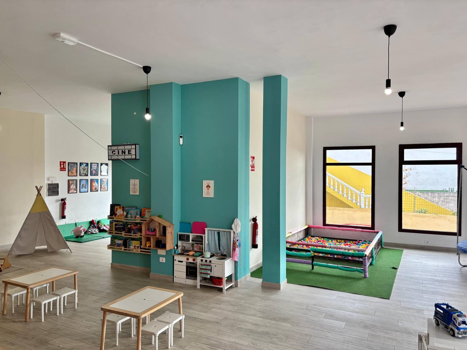 Empresa para arrendar em Guimar - 900 € (Ref: 9446342)