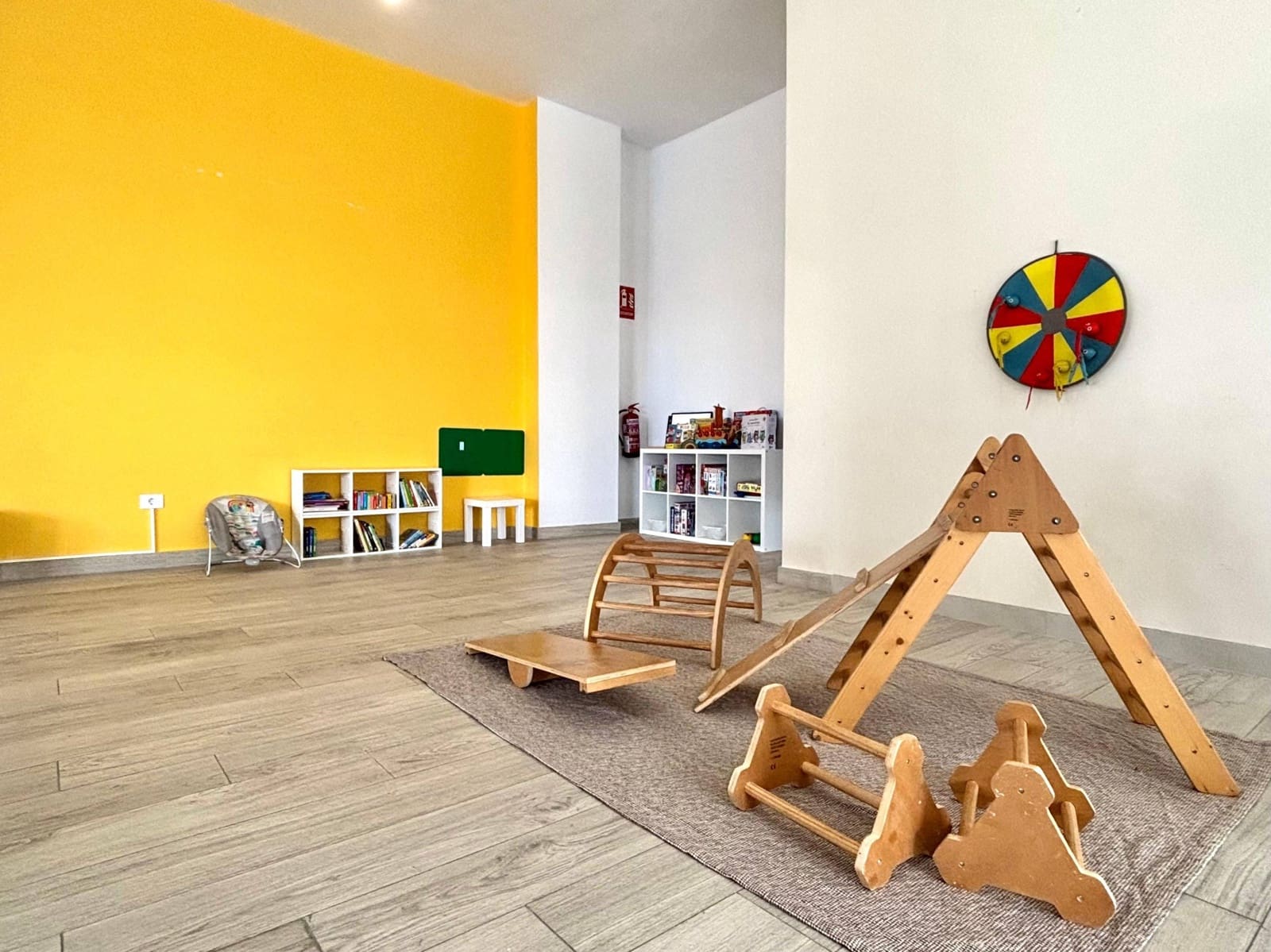 Empresa para arrendar em Guimar - 900 € (Ref: 9446342)