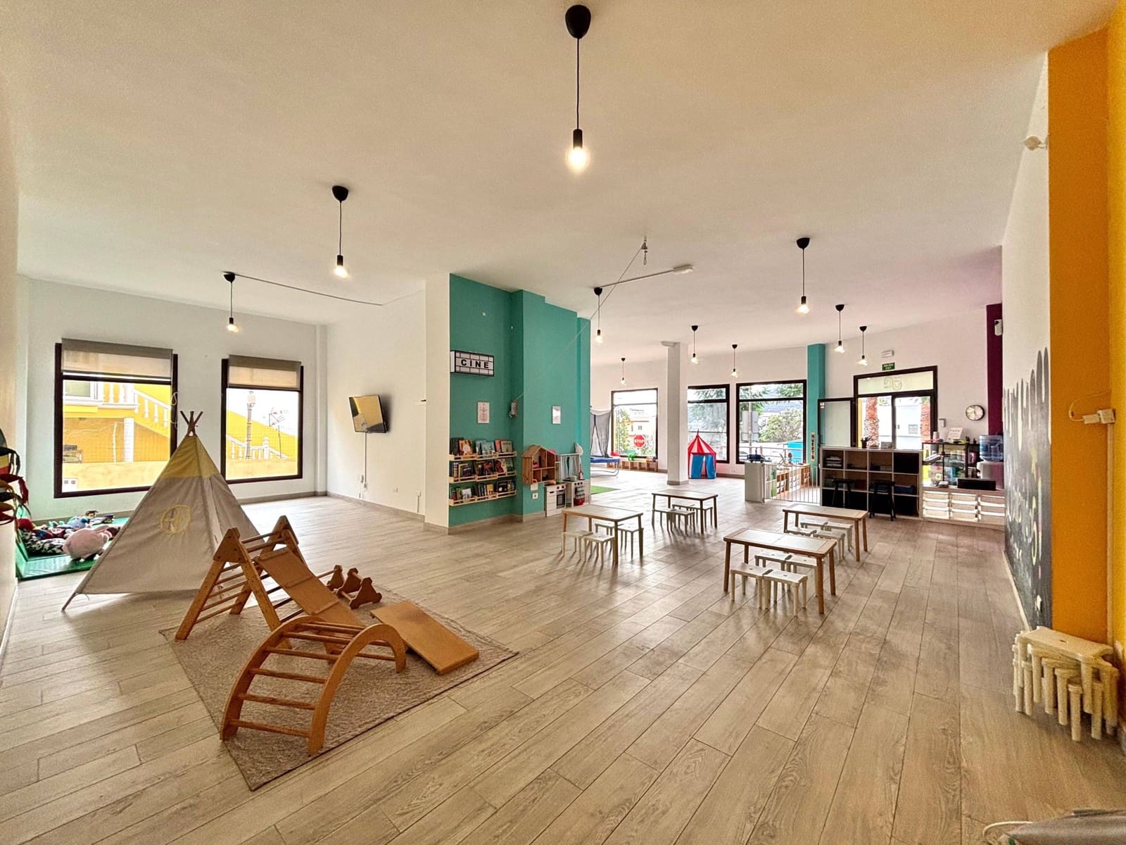 Empresa para arrendar em Guimar - 900 € (Ref: 9446342)