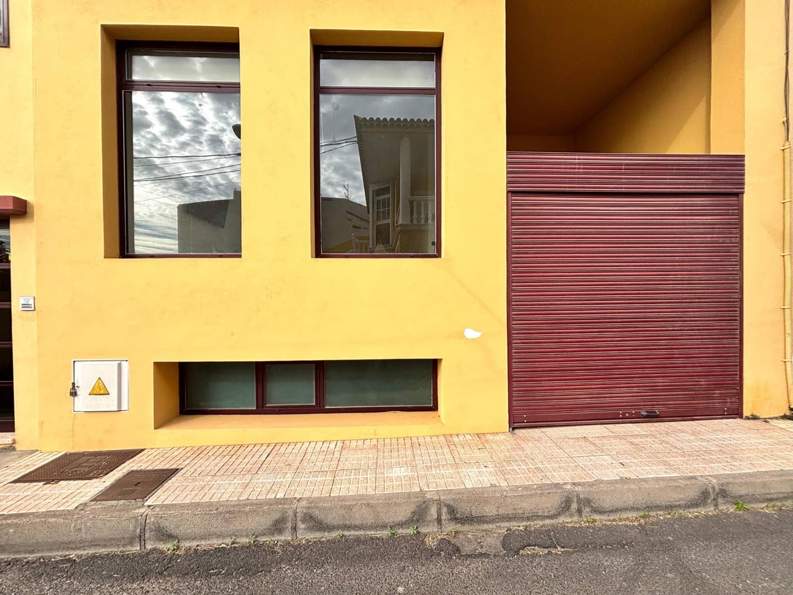 Empresa para arrendar em Guimar - 900 € (Ref: 9446342)