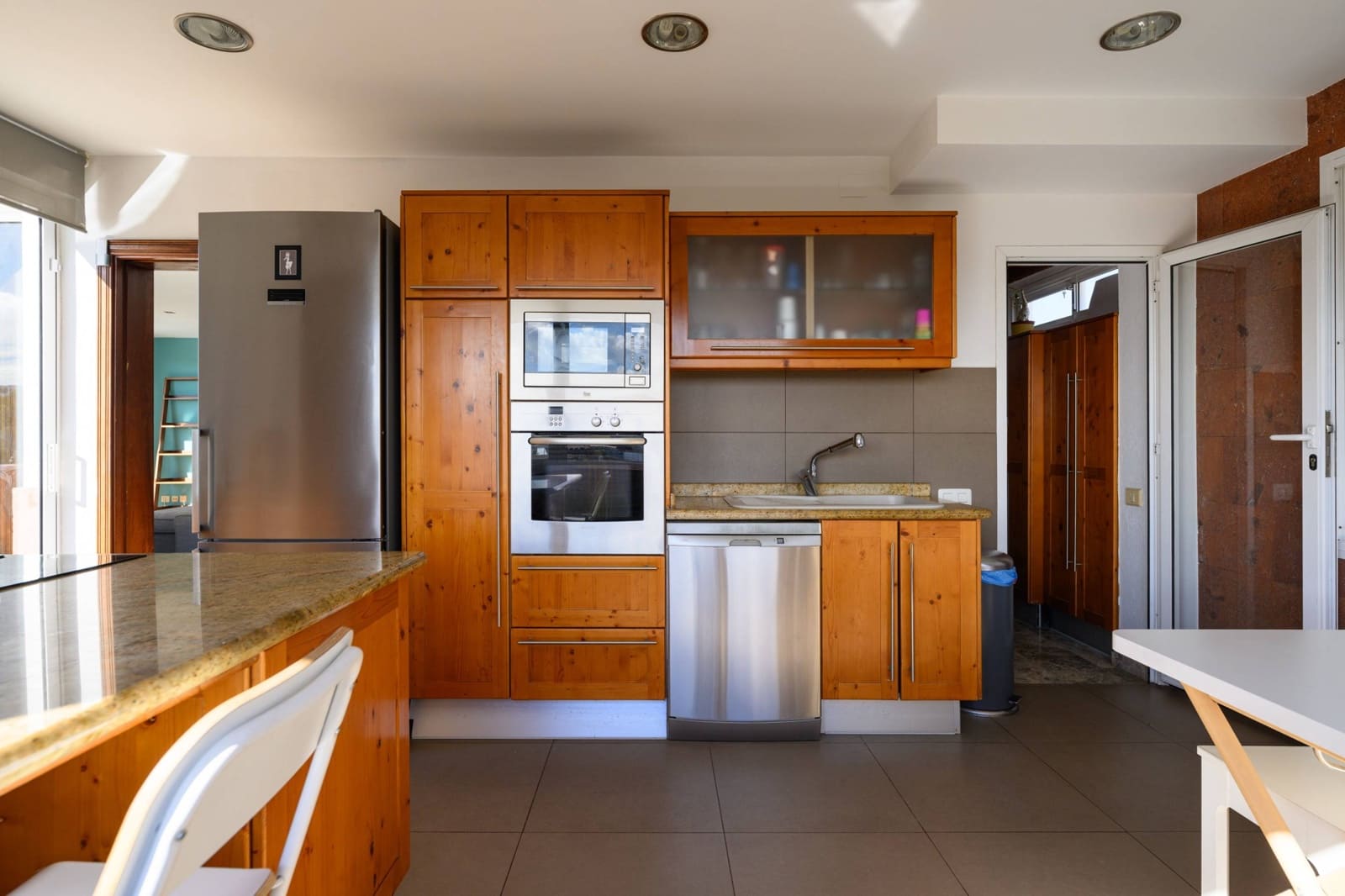 Casa de 5 habitaciones en San Bartolomé de Tirajana en venta - 590.000 € (Ref: 9446343)