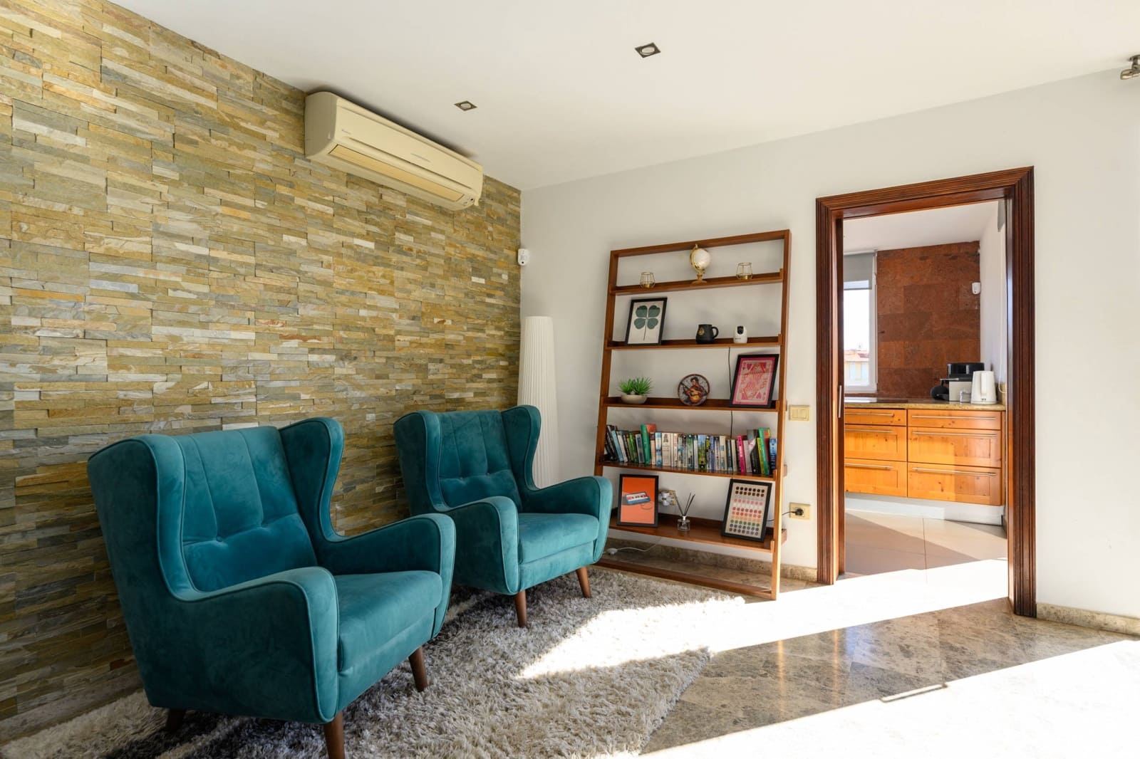 Casa de 5 habitaciones en San Bartolomé de Tirajana en venta - 590.000 € (Ref: 9446343)