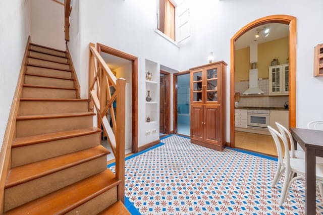 5 chambre Penthouse à vendre à Vegueta, Las Palmas de Gran Canaria - 449 000 € (Ref: 9449189)