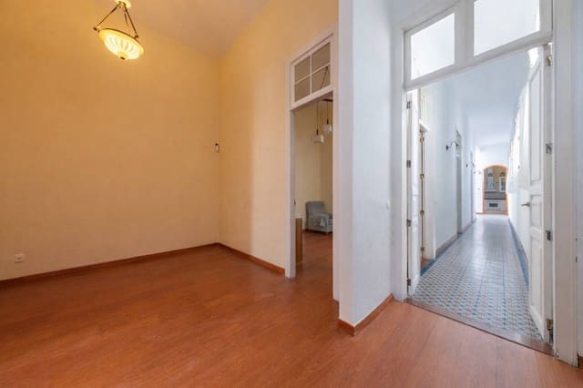 Ático de 5 habitaciones en Vegueta, Las Palmas de Gran Canaria en venta - 420.000 € (Ref: 9449189)