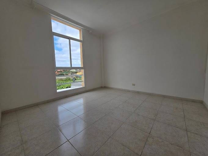 3 slaapkamer Flat te koop in Arucas met garage - € 160.000 (Ref: 9452133)