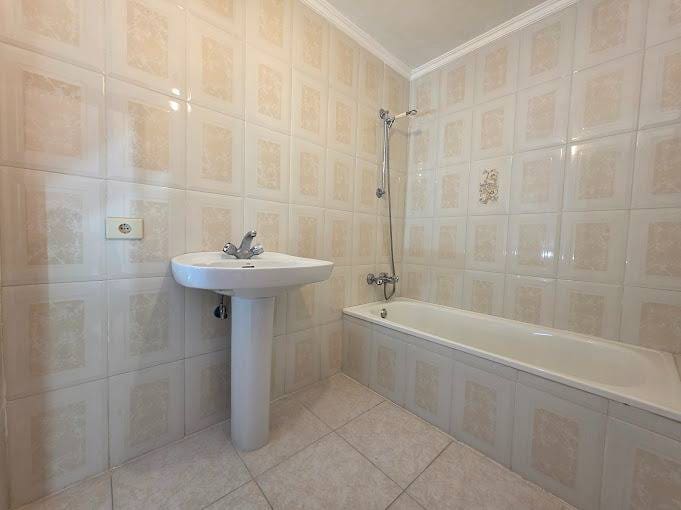 3 slaapkamer Flat te koop in Arucas met garage - € 160.000 (Ref: 9452133)