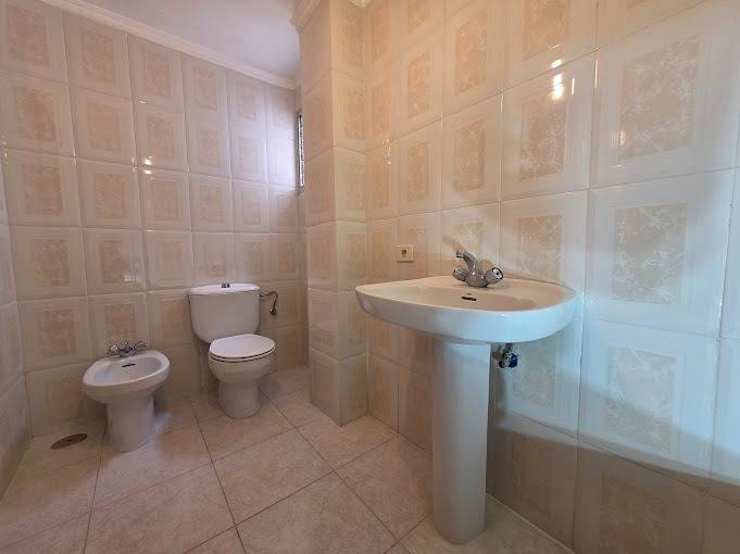 3 slaapkamer Flat te koop in Arucas met garage - € 160.000 (Ref: 9452133)