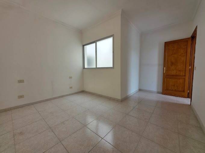 3 slaapkamer Flat te koop in Arucas met garage - € 160.000 (Ref: 9452133)