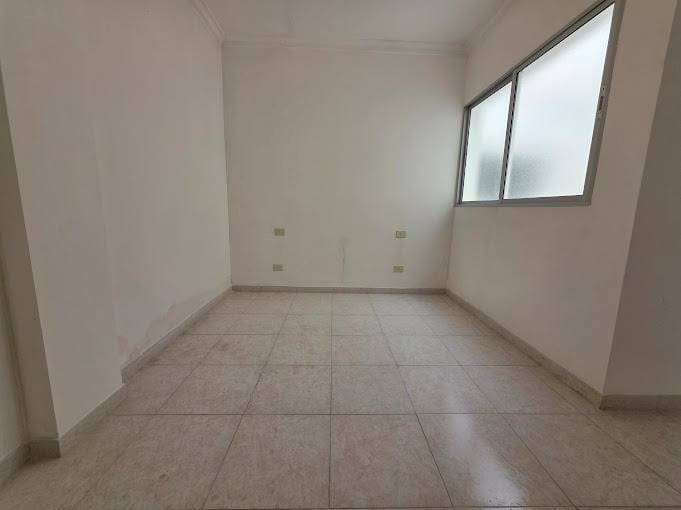 3 slaapkamer Flat te koop in Arucas met garage - € 160.000 (Ref: 9452133)