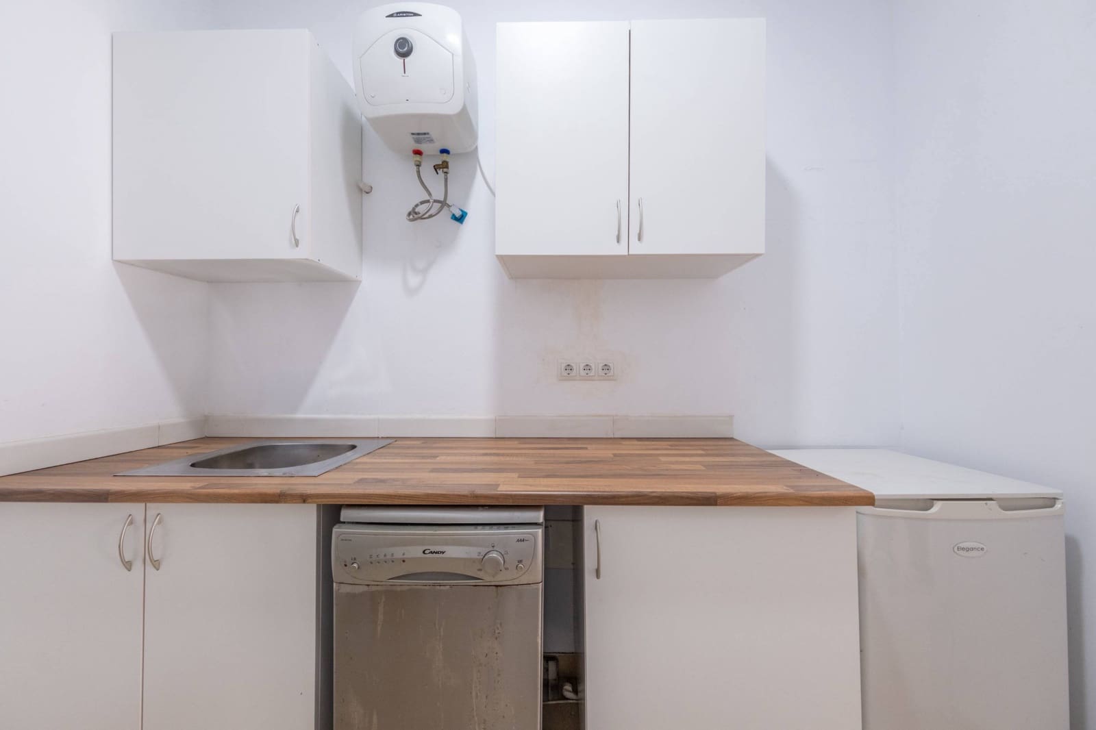 3 Zimmer Gewerbe zu verkaufen in Santa Lucia de Tirajana - 198.500 € (Ref: 9462089)