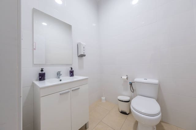 3 Zimmer Gewerbe zu verkaufen in Santa Lucía de Tirajana - 198.500 € (Ref: 9462089)