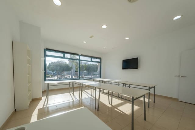 3 Zimmer Gewerbe zu verkaufen in Santa Lucía de Tirajana - 198.500 € (Ref: 9462089)