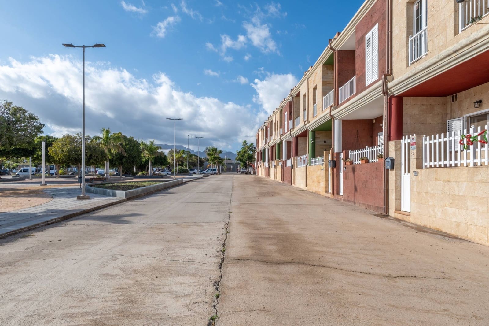 3 Zimmer Gewerbe zu verkaufen in Santa Lucia de Tirajana - 198.500 € (Ref: 9462089)