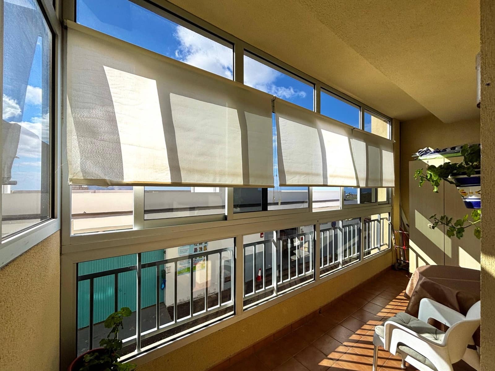 2 slaapkamer Flat te koop in La Camella met garage - € 209.800 (Ref: 9465762)