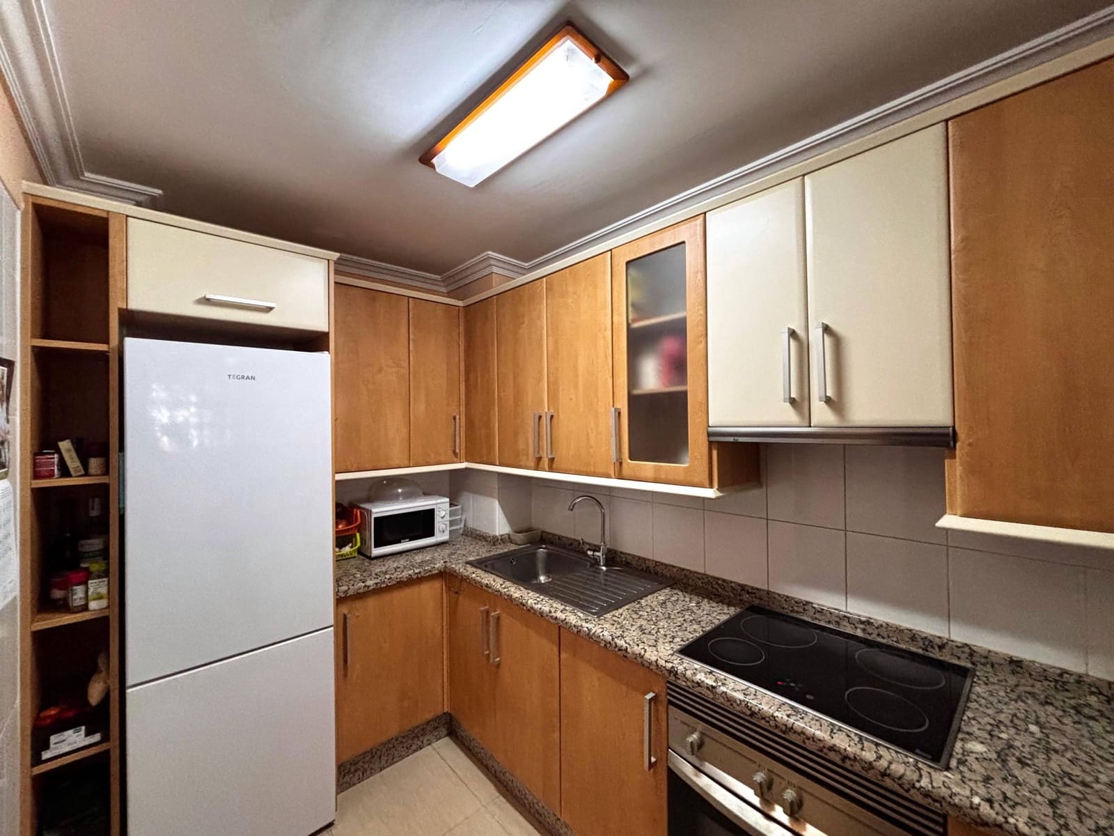 2 slaapkamer Flat te koop in La Camella met garage - € 209.800 (Ref: 9465762)